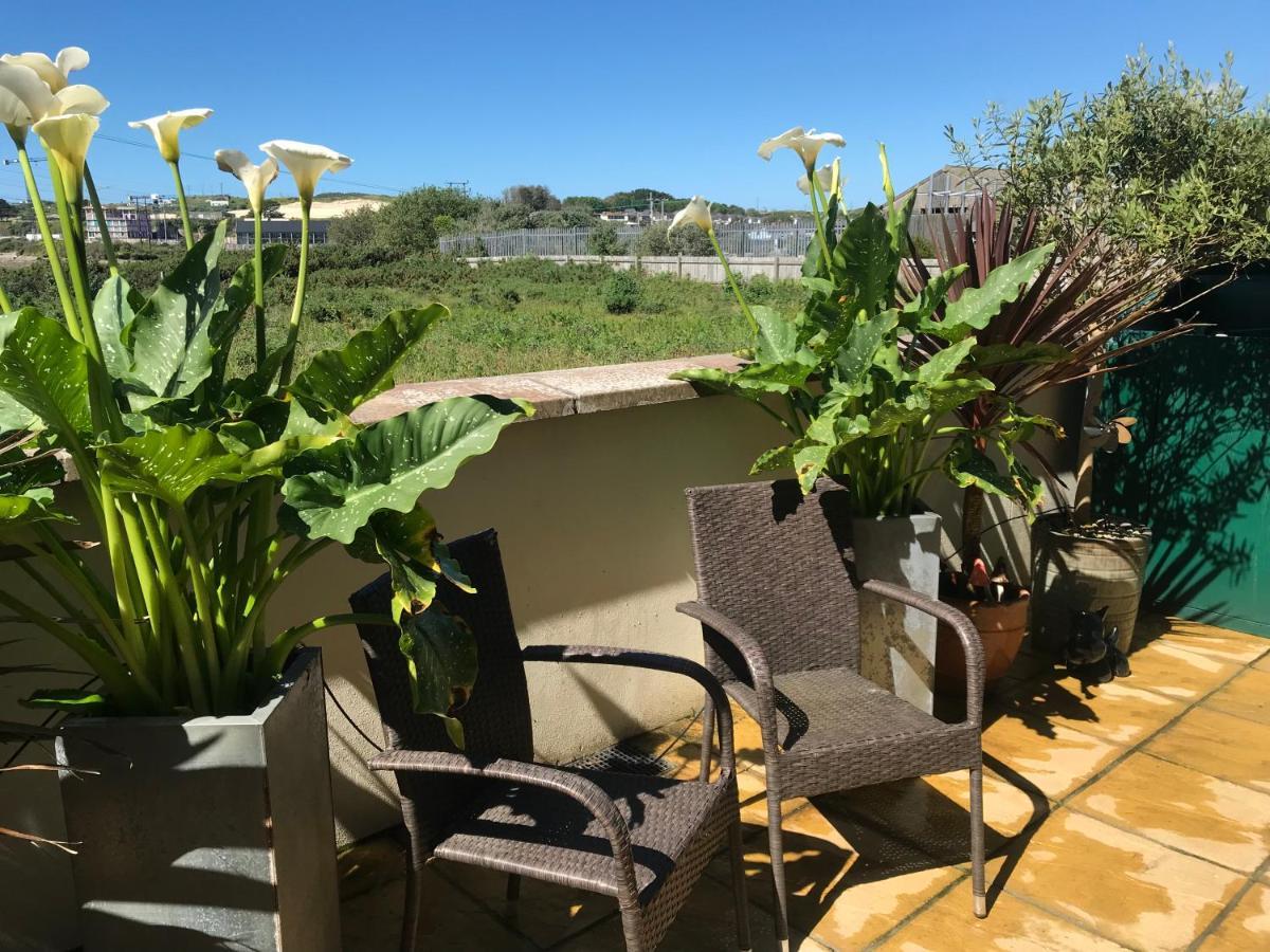Modern Apartment With Stunning Views, Close To Amenities And St Ives Hayle Eksteriør bilde