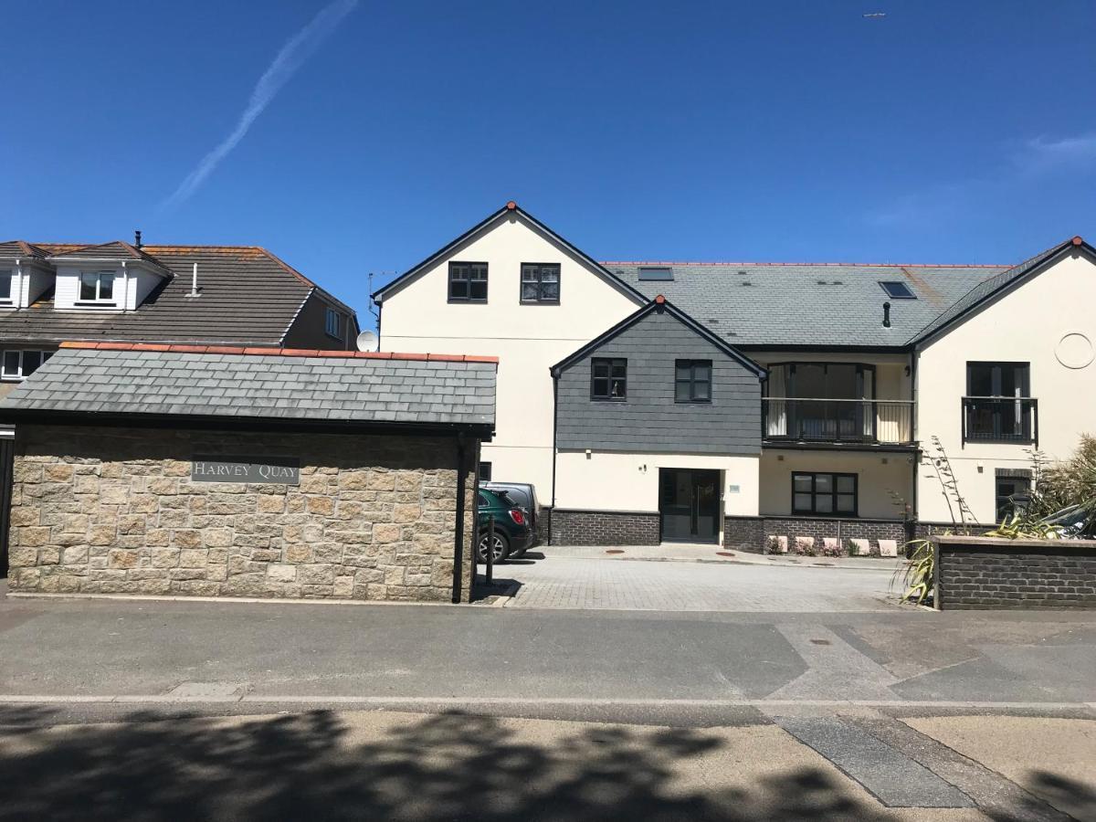 Modern Apartment With Stunning Views, Close To Amenities And St Ives Hayle Eksteriør bilde